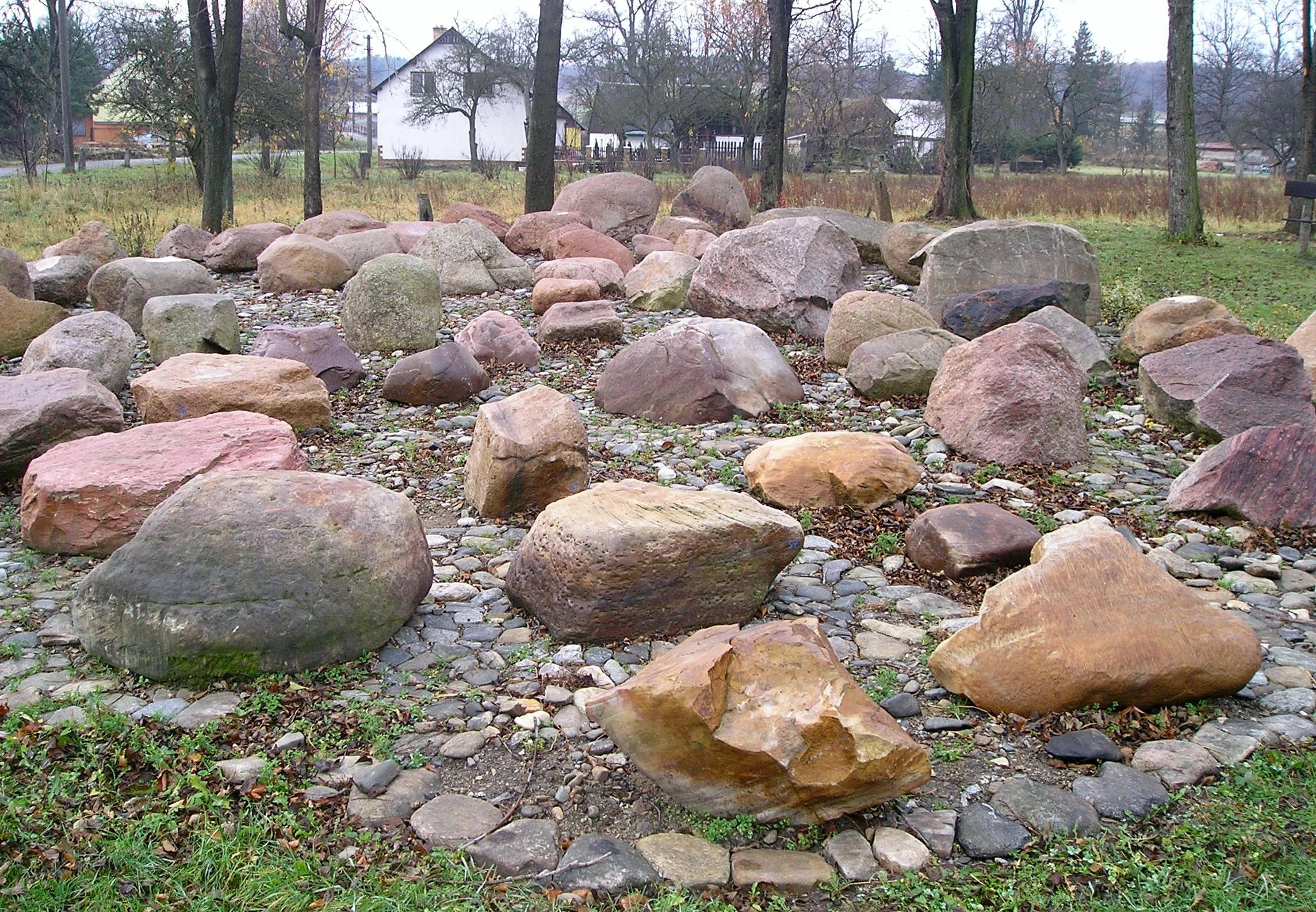 Expozice bludnych balvanu